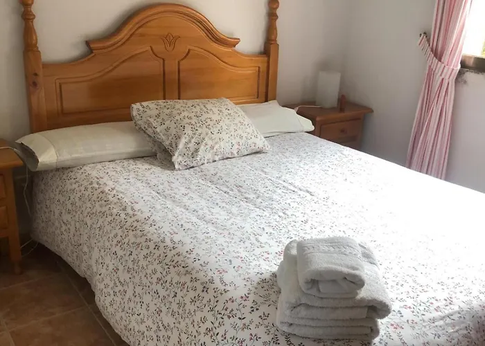 Casas Navarredonda